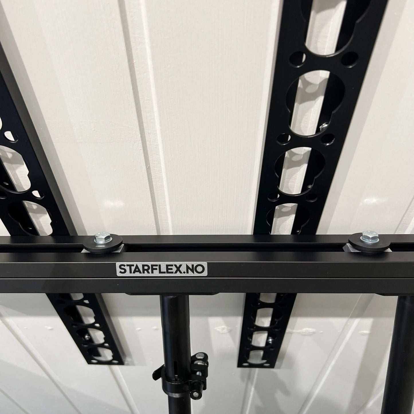 Horizontal rail for bike holders