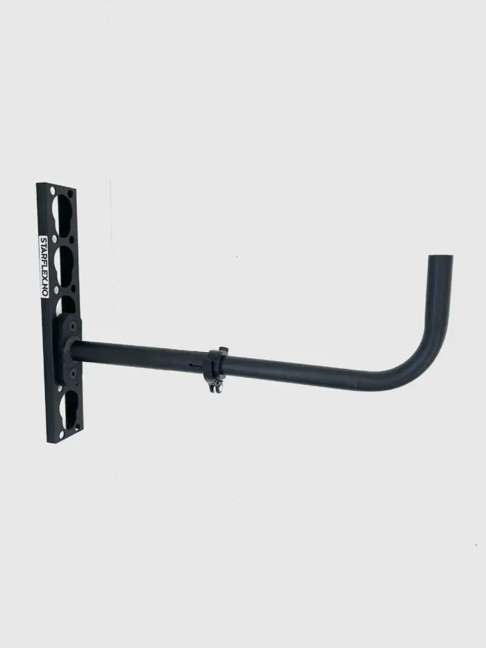 Justerbar opphengskrok i aluminium – tilpasset med hurtigklemme og 13 cm oppstikkende kant.