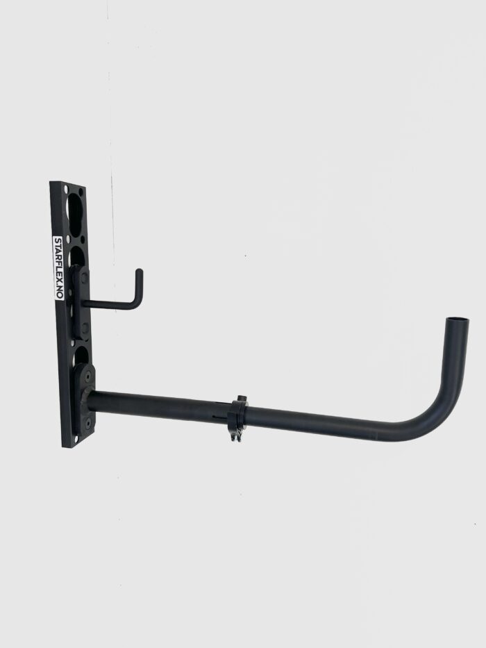 Justerbar opphengskrok i aluminium – tilpasset med hurtigklemme og 13 cm oppstikkende kant.